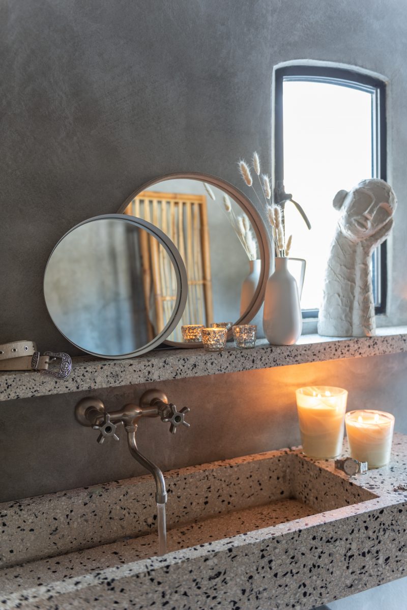 Leaning Face Dekoratif Obje